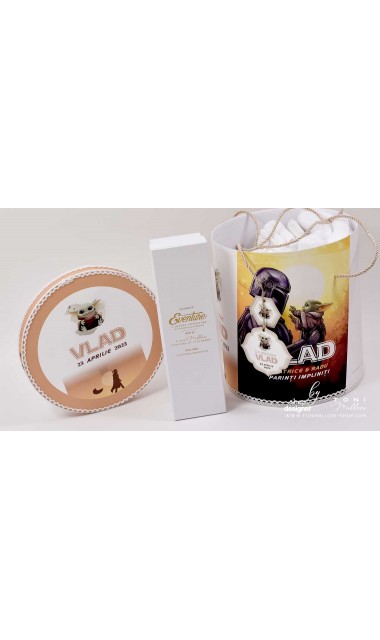 Trusou botez baieti personalizat cu Baby Yoda 29